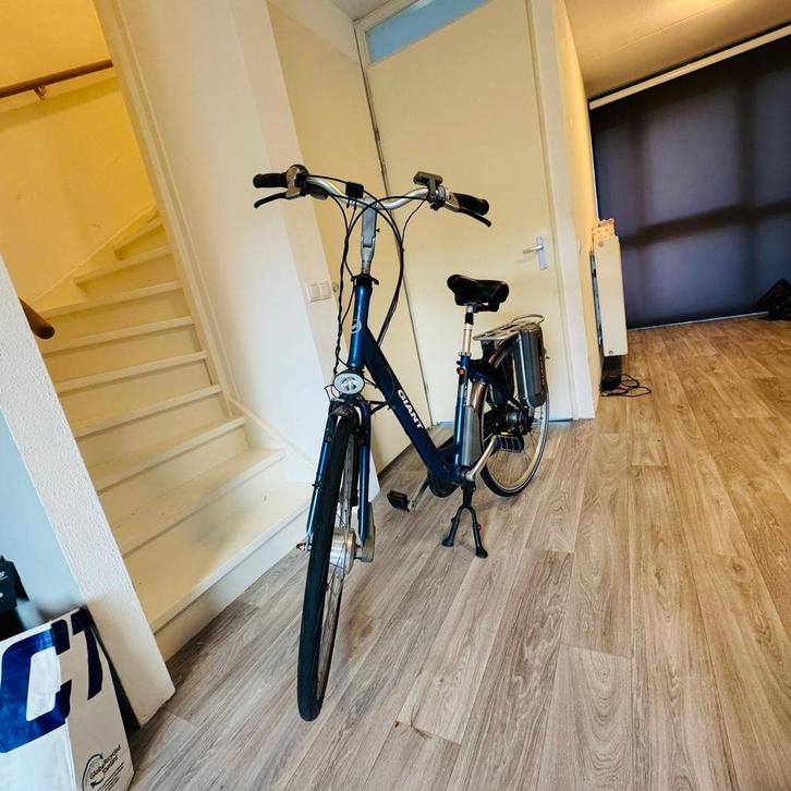 Giant E-bike Dames - 2 Accu's!, Fietsen en Brommers, Fietsen | Dames | Damesfietsen, Gebruikt, Giant, Ophalen