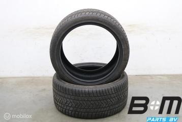 2 x 3053521 109V Pirelli Scorpion Winter N0 7mm 305 35 21 beschikbaar voor biedingen