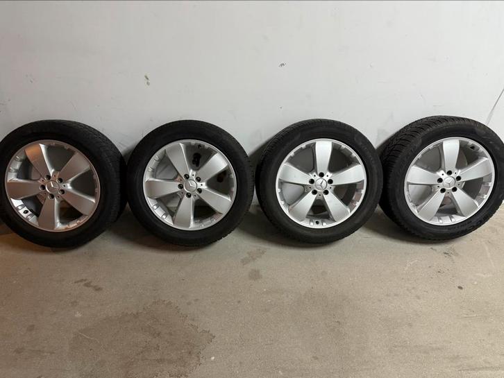 MB ML-velgen 19 inch met Pirelli winterbanden – ML 350 W164, Auto-onderdelen, Overige Auto-onderdelen, Mercedes-Benz, Gebruikt