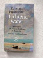 Paustovski - Lichtend water - Van Oorschot, Gelezen, Ophalen of Verzenden, Nederland, Konstantin paustovski