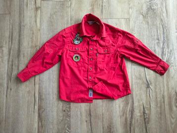 Mooie rode scoutingblouse, Bever uniform, Scoutfit, maat 128 beschikbaar voor biedingen