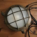 Oude grote messing bullseye lamp
Maritiem scheepslamp, Ophalen of Verzenden, Gebruikt