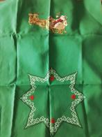 Mooi geborduurd kerstkleed, 1,25 x 75 cm, Huis en Inrichting, Binnen, Rechthoek, Ophalen of Verzenden, Zo goed als nieuw