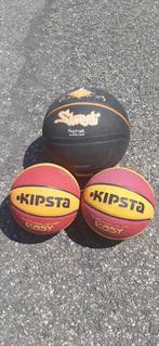 3 Basketballen, Sport en Fitness, Basketbal, Ophalen of Verzenden, Gebruikt, Bal