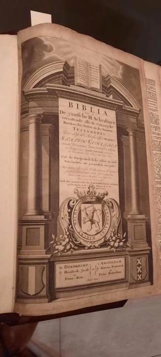 Statenbijbel Keur 1702 met  1e dr prenten  Pieter H. Schut, Antiek en Kunst, Antiek | Boeken en Bijbels, Ophalen of Verzenden