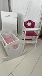 Poppen ledikantje en kinderstoel gratis, Ophalen, Zo goed als nieuw, Babypop