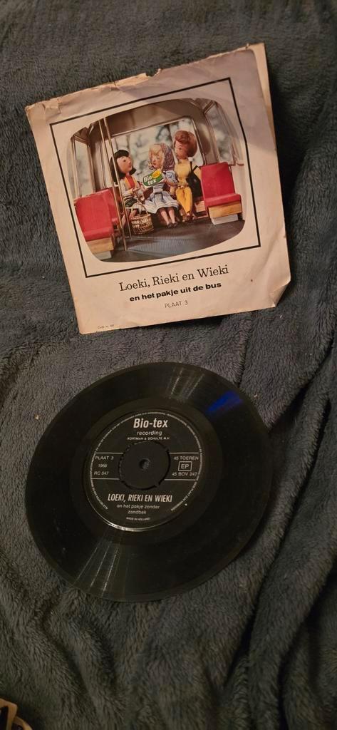 Single Loeki, Rieki en Wieki - Plaat 3, Cd's en Dvd's, Vinyl Singles, Gebruikt, Nederlandstalig, Overige formaten, Ophalen of Verzenden