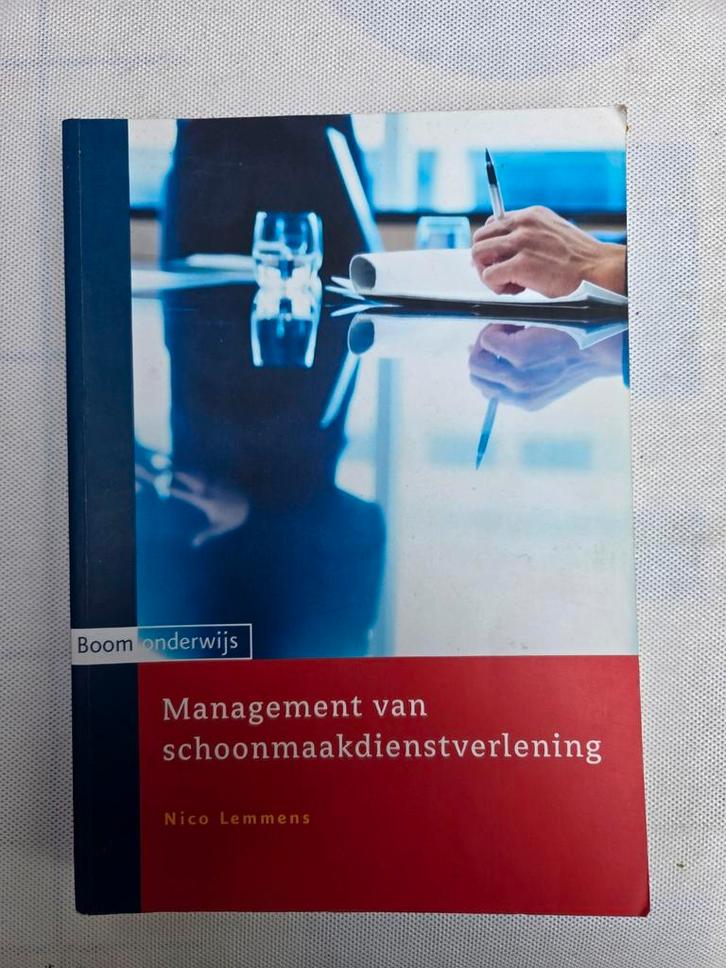 Management van Schoonmaakdienstverlening - Nico Lemmens, Boeken, Economie, Management en Marketing, Gelezen, Management, Ophalen of Verzenden