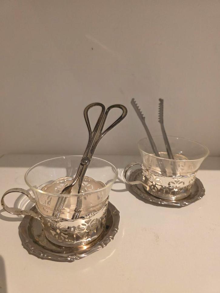 Zilveren suikerpotjes met tangen, Antiek en Kunst, Antiek | Goud en Zilver, Zilver, Ophalen of Verzenden