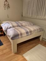 Bed twijfelaar met lattenbodem, Huis en Inrichting, Slaapkamer | Bedden, Ophalen, Wit, 140 cm, Zo goed als nieuw