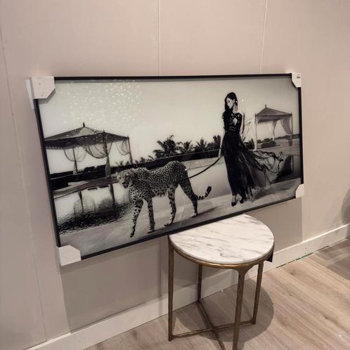 Mondiart schilderij vrouw met panter, Huis en Inrichting, Woonaccessoires | Schilderijen, Tekeningen en Foto's, Zo goed als nieuw