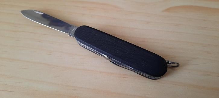 Victorinox Spartan Bog Oak, Caravans en Kamperen, Kampeergereedschap, Zo goed als nieuw, Verzenden