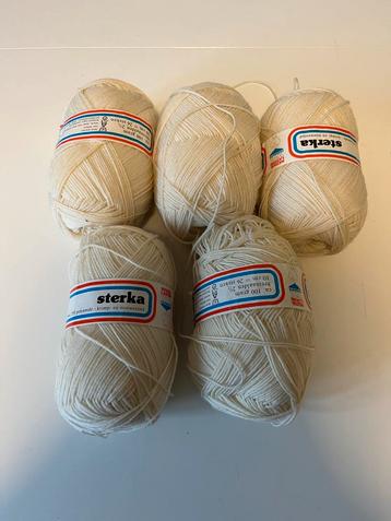500g Ecru Scheerwol (75%) beschikbaar voor biedingen