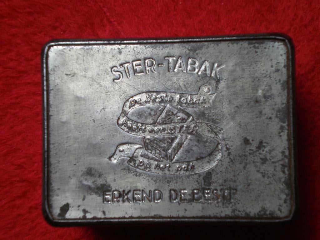 Vintage oude tabaksdoos ster tabak, Verzamelen, Rookartikelen, Aanstekers en Luciferdoosjes, Ophalen of Verzenden, Gebruikt, Sigarenbandjes