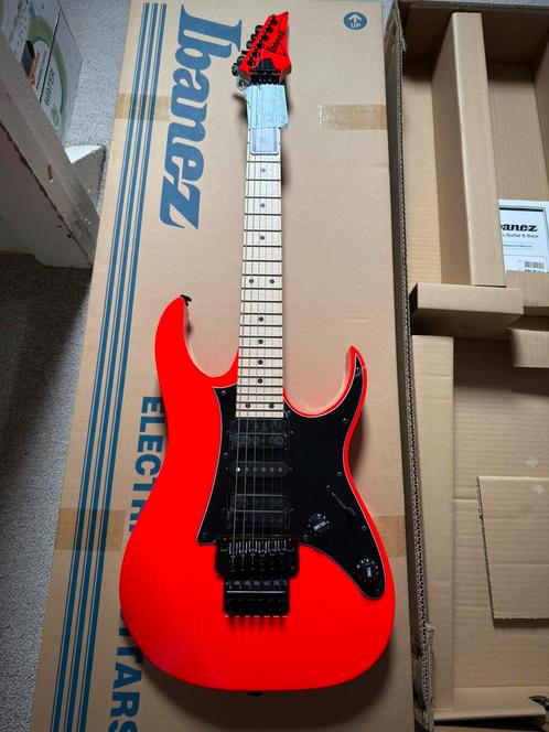 Ibanez RG550 Genesis Road Flare Red, Muziek en Instrumenten, Snaarinstrumenten | Gitaren | Elektrisch, Zo goed als nieuw, Solid body