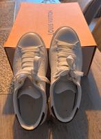 LOUIS VUITTON SCHOENEN, Ophalen of Verzenden, Zo goed als nieuw, Wit