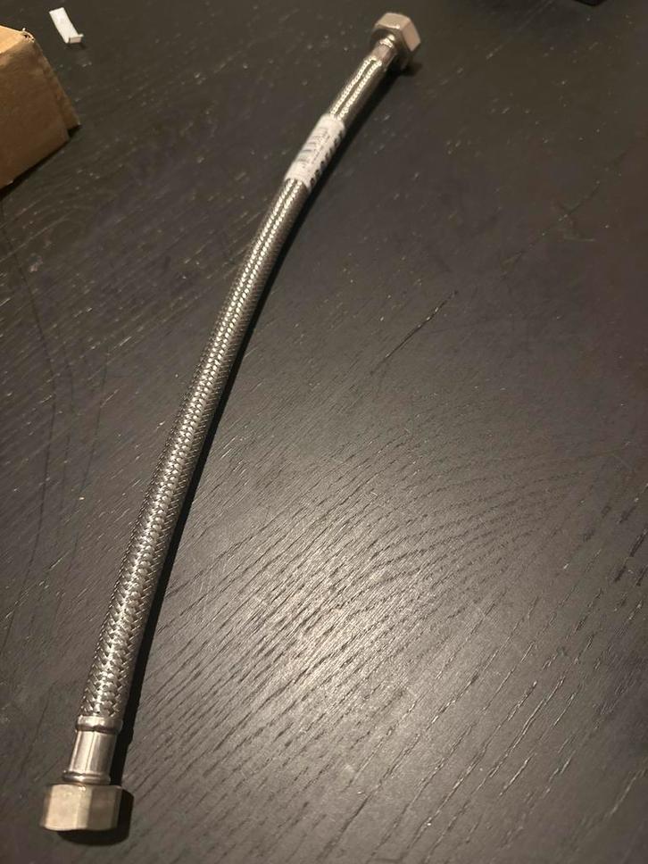 RVS Waterslang - Flexibel 35 cm - nieuw, Doe-het-zelf en Verbouw, Buizen en Afvoer, Nieuw, Afvoer, Rvs, Minder dan 2 meter, 20 tot 40 mm