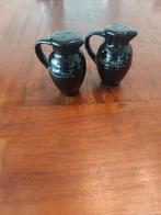 Le Creuset peper en zout kannetjes Black Onyx, Gebruikt, Overige typen, Ophalen of Verzenden, Overige stijlen