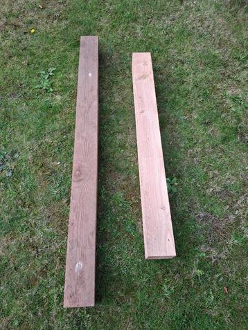  2 stuks douglas paal 12x 12 cm nieuw/verweerd t.e.a.b.  beschikbaar voor biedingen