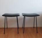 2x vintage jaren 50 fifties Kembo W.H. Gispen kruk zwart, Huis en Inrichting, Krukjes, Ophalen of Verzenden, Zo goed als nieuw