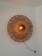 grote rotan wandlamp, Huis en Inrichting, Lampen | Wandlampen, Ophalen, Zo goed als nieuw