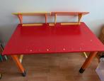 Vrolijke kinder bureau en wandplanken, Ophalen, Gebruikt