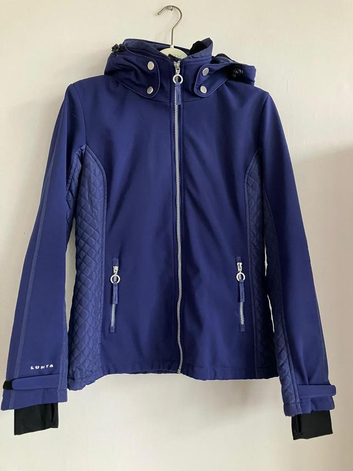 Luhta ski jas maat 40, Kleding | Dames, Wintersportkleding, Zo goed als nieuw, Jack, Maat 38/40 (M), Ophalen of Verzenden
