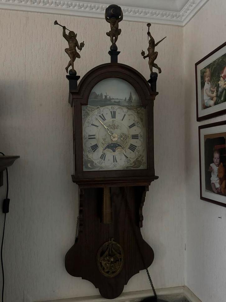 Antieke Koekoeksklok met Houten Beelden, Antiek en Kunst, Antiek | Klokken, Ophalen of Verzenden