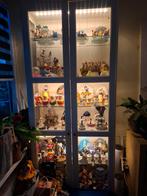 Hoge Liatrorp vitrinekast van Ikea met verlichting, Huis en Inrichting, Kasten | Vitrinekasten, Ophalen, 50 tot 100 cm, Zo goed als nieuw