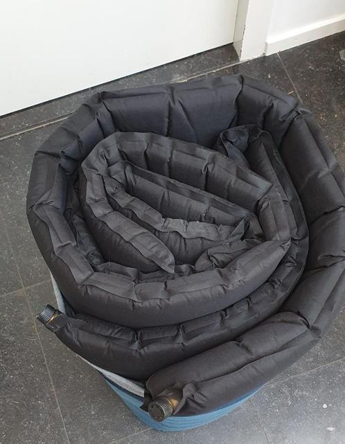 2-persoons zelfopblaasbaar matras 130x190 cm, Caravans en Kamperen, Luchtbedden, Gebruikt, 2-persoons, Ingebouwde pomp, Ophalen