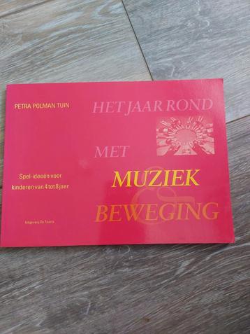 Het jaar rond met muziek en beweging  beschikbaar voor biedingen