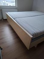 Tweepersoonsbed ombouw zonder bedbodem, Huis en Inrichting, Slaapkamer | Bedden, Ophalen, Gebruikt, Beige, Tweepersoons