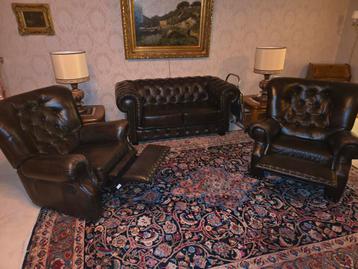 Chesterfield Leren Bankstel (2-zits + 2 Fauteuils) beschikbaar voor biedingen