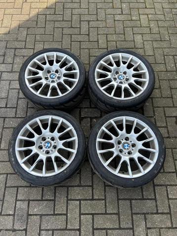 BMW Motorsport Breedset 18 inch - Nieuwe Toyo Semi Slicks beschikbaar voor biedingen