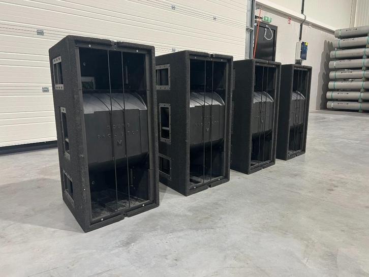 2x Sound Projects SP3M-B 15" powered, Audio, Tv en Foto, Luidsprekers, Gebruikt, 120 watt of meer, Ophalen of Verzenden