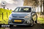 Hyundai i10 1.2i | Automaat | LM velgen | Airco | Camera, Gebruikt, Met garantie (alle), Blauw, Bedrijf