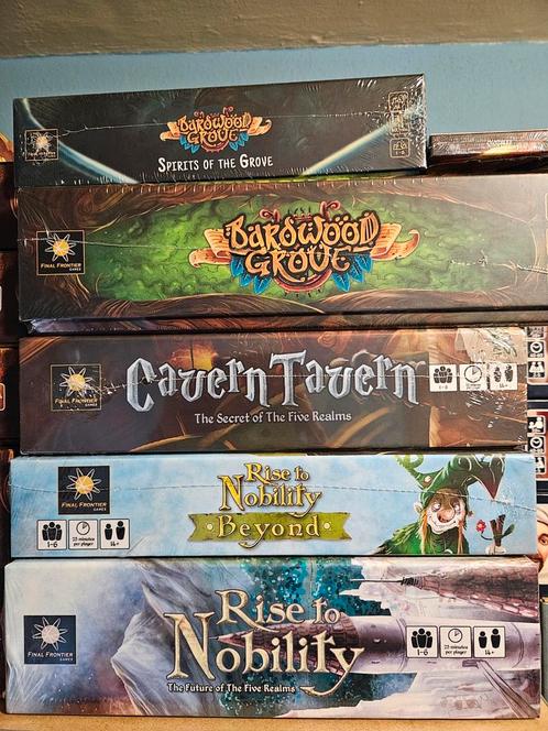 Bordspel merchants cove en serie five realms, Hobby en Vrije tijd, Gezelschapsspellen | Bordspellen, Nieuw, Verzenden