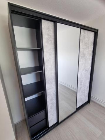 KLEDINGKAST MET TRANSPORT EN MONTAGE - afbeelding 6