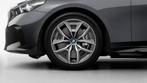 BMW i5 eDrive40 | M Sportpakket | Innovation Pack | Travel P, Auto's, BMW, Nieuw, Te koop, Zilver of Grijs, 5 stoelen