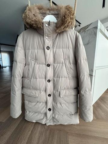 Moorer parka beschikbaar voor biedingen