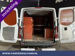 Mercedes-Benz Sprinter 319 CDI 191pk 3.0L V6 L2H1 3500kg Tre, Auto's, Bestelauto's, Gebruikt, 190 pk, Bedrijf, 2 stoelen