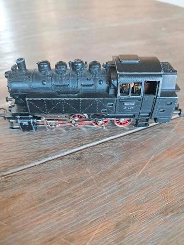 Marklin, 4 assige tender stoomlocomotief van de DB. BR81 beschikbaar voor biedingen