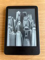 Kindle 6” (11th Generation) – Like New + Multi-Position Case, Computers en Software, Touchscreen, 6 inch of minder, Amazon Kindle