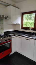 Carousel hoekkast met granieten blad., Huis en Inrichting, Keuken | Keukenelementen, Ophalen, Gebruikt, Wit, 50 tot 100 cm