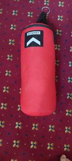 Outshock Bokszak 14 kg voor stoten, Ophalen, Bokszak