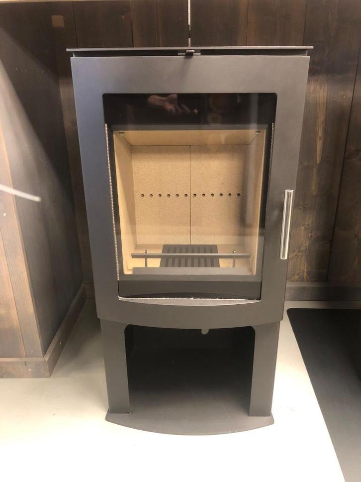 Houtkachel Westfire Uniq 45 Showroommodel, Huis en Inrichting, Kachels, Nieuw, Vrijstaand, Houtkachel, Hout, Ophalen