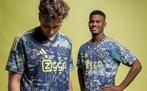 Gezocht matchworn uitshirt van Ajax wedstrijd shirt, Ophalen of Verzenden, Zo goed als nieuw, Ajax, Shirt