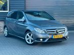 Mercedes-Benz B-Klasse B180 Ambition, Ecc Airco, Navi, PDC, Auto's, Mercedes-Benz, Voorwielaandrijving, 4 cilinders, Leder en Stof