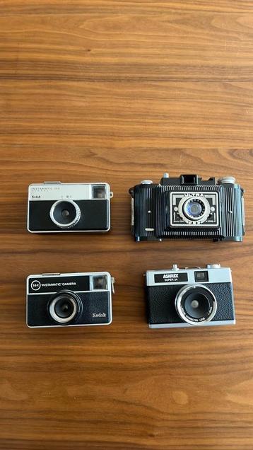 analoge vintage camera's beschikbaar voor biedingen