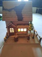 Kersthuis van hout (groot), Diversen, Kerst, Ophalen of Verzenden, Gebruikt